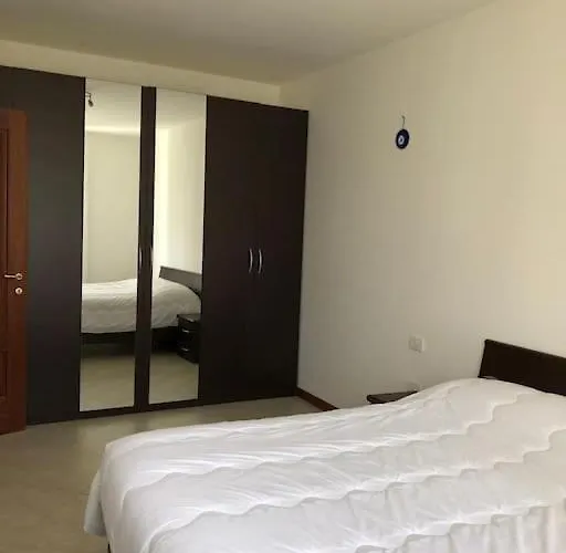 Residenziale Con Posto Auto Privato * Sassari