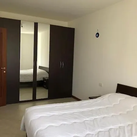 Residenziale Con Posto Auto Privato * Сассари